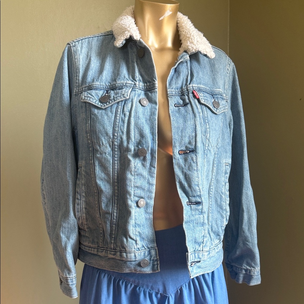 Levi's Sherpa Lined Jacket